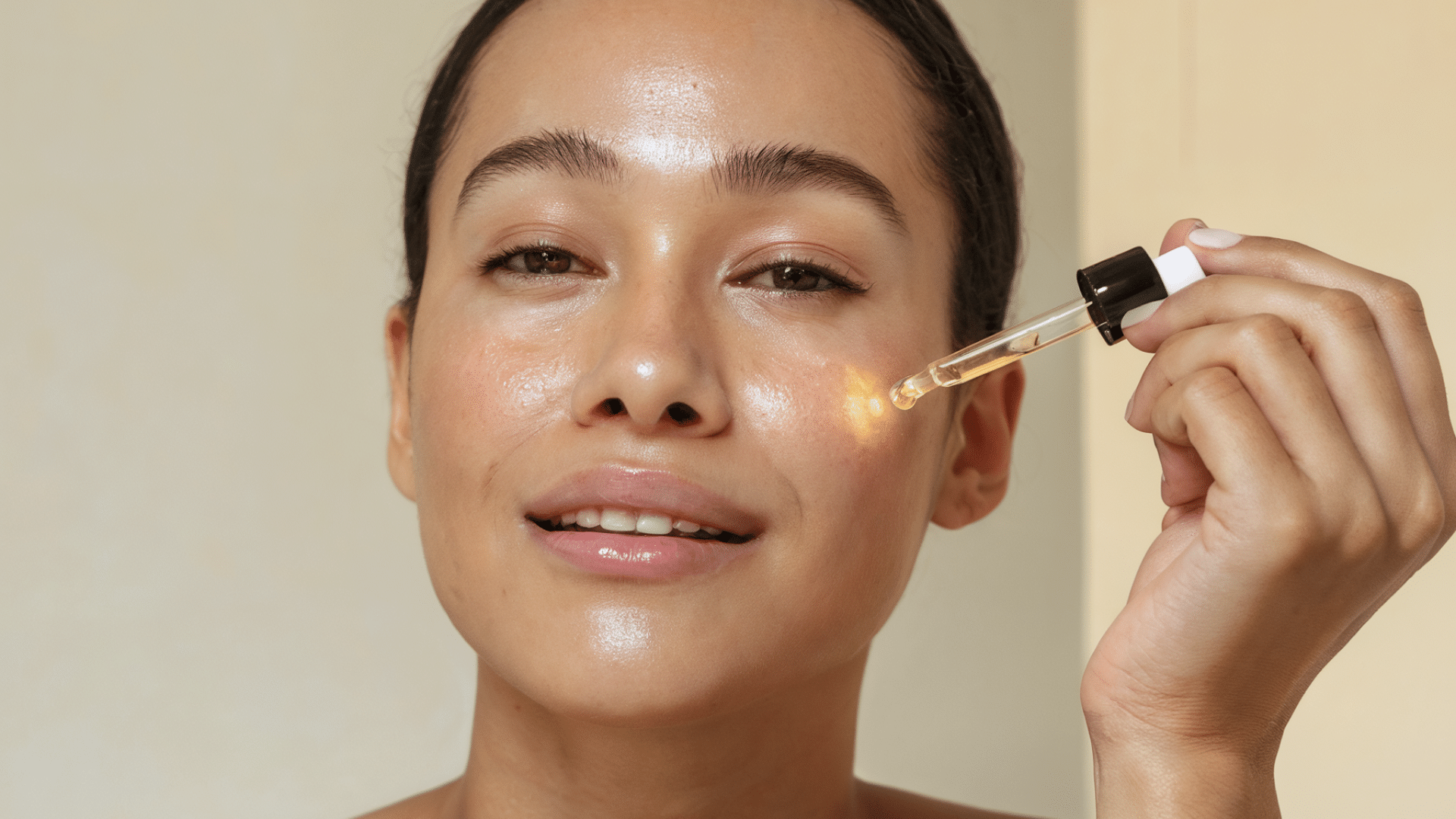 Routine maison vs soins pro : pourquoi les résultats ne sont pas les mêmes ?