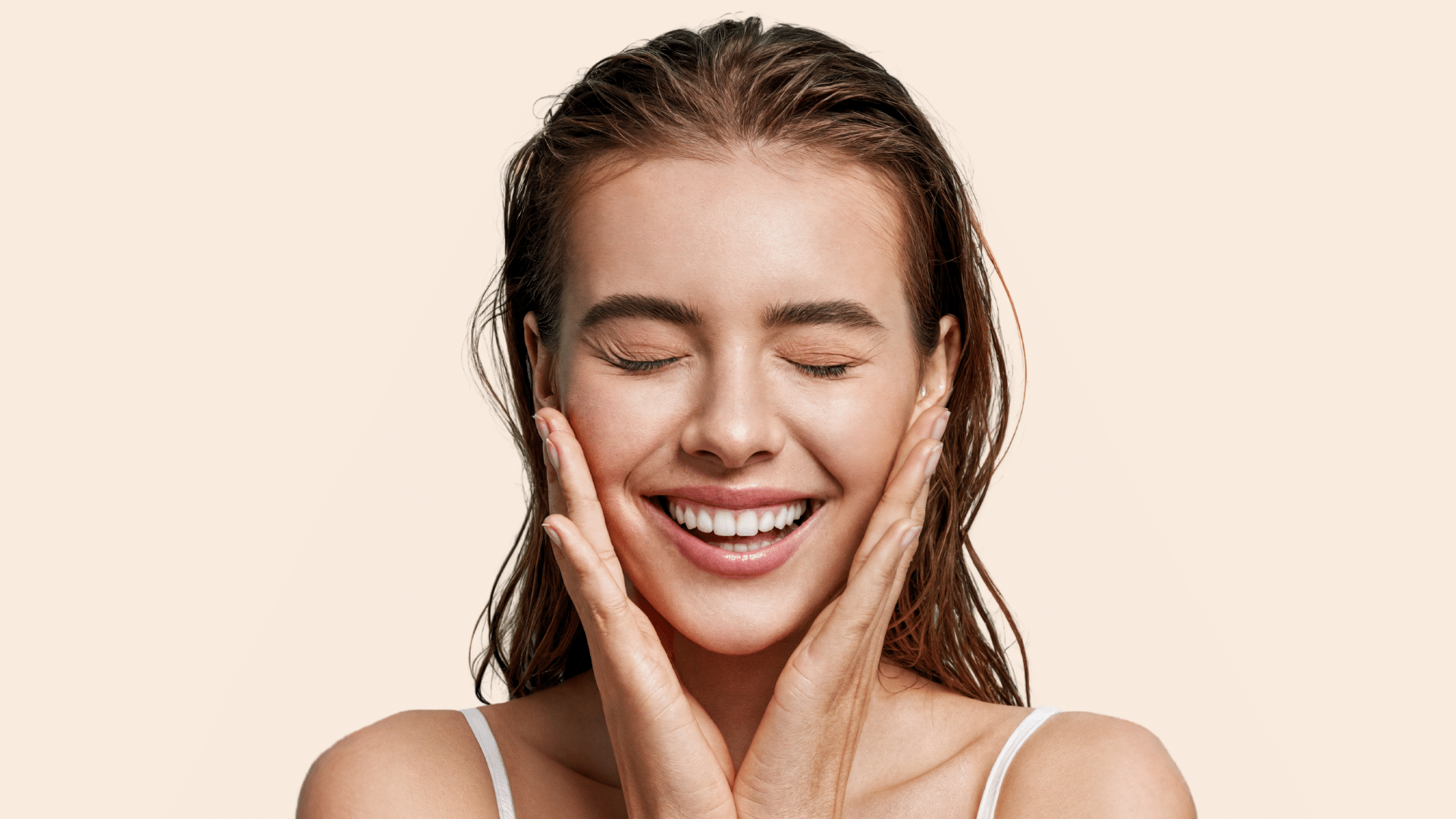 Peau terne : 7 causes fréquentes et solutions efficaces