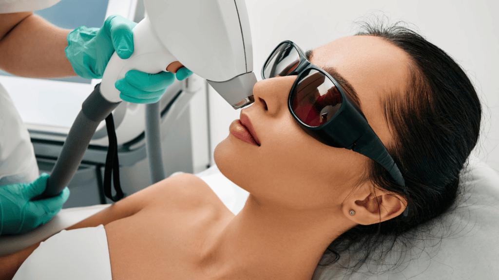 Epilation visage femme
